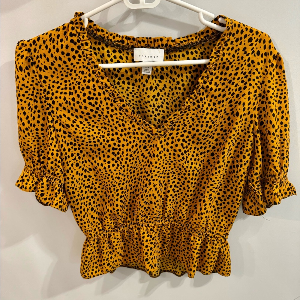 Topshop Women’s V-Neck Animal Print Top Size 6